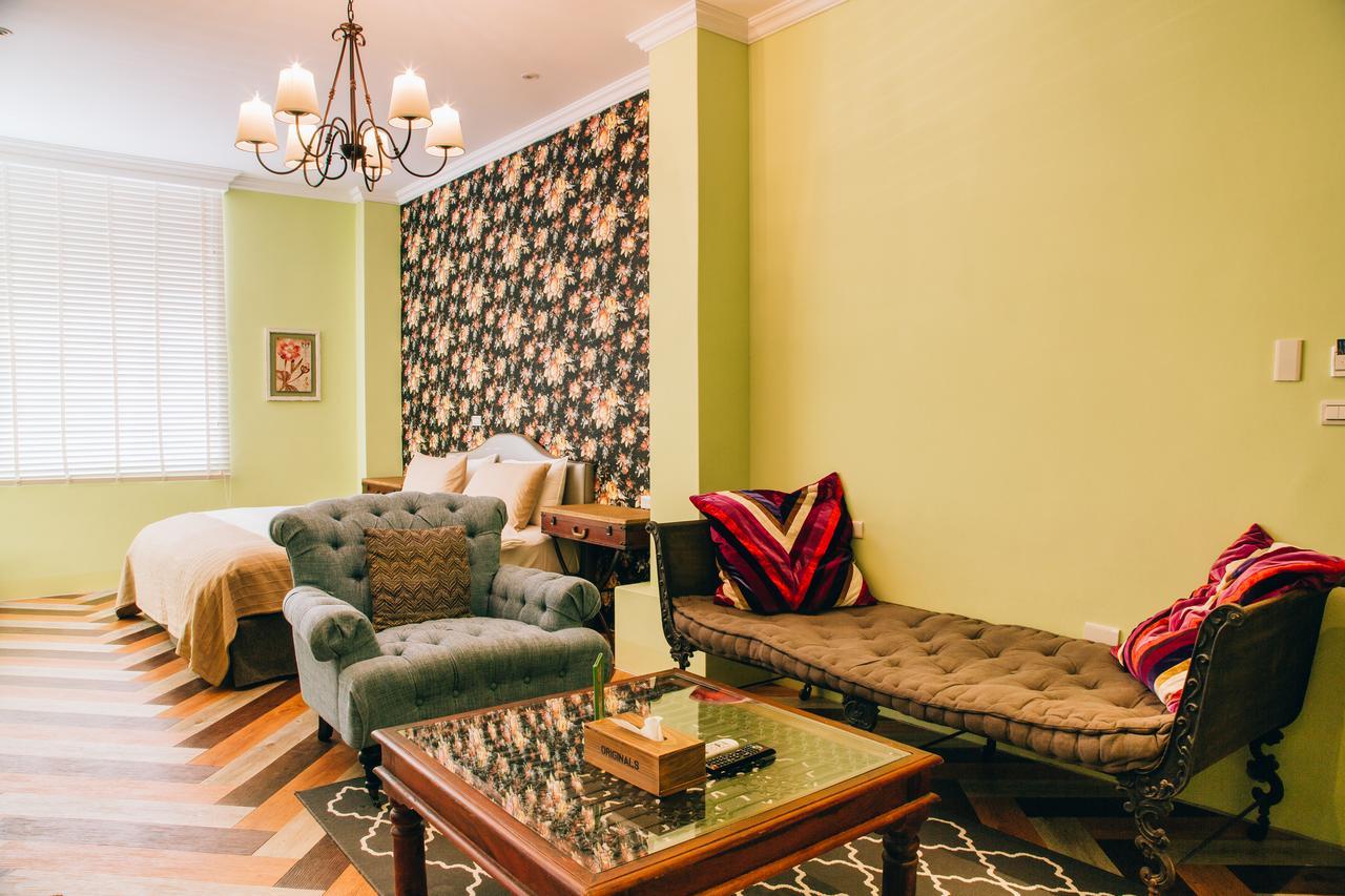 Look Bed And Breakfast Yuchi Exterior photo